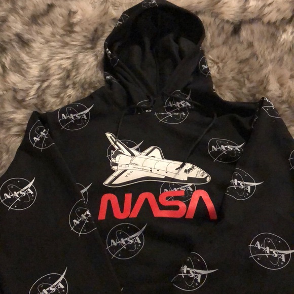 COPY - Men’s NASA Sweatshirt - Picture 2 of 3